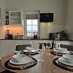 Dobilas Townhouse Near A Quiet Feriehus