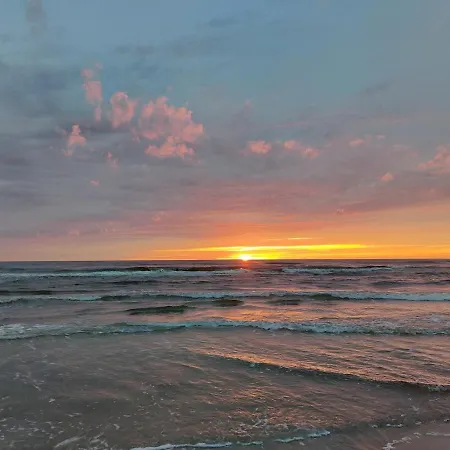 Dobilas Townhouse Near A Quiet * Palanga