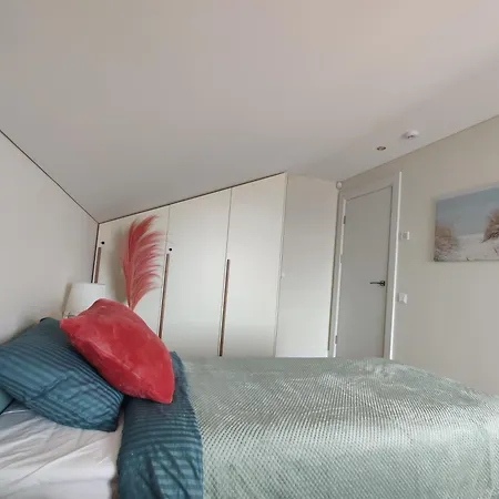 Dobilas Townhouse Near A Quiet Vakantiehuis