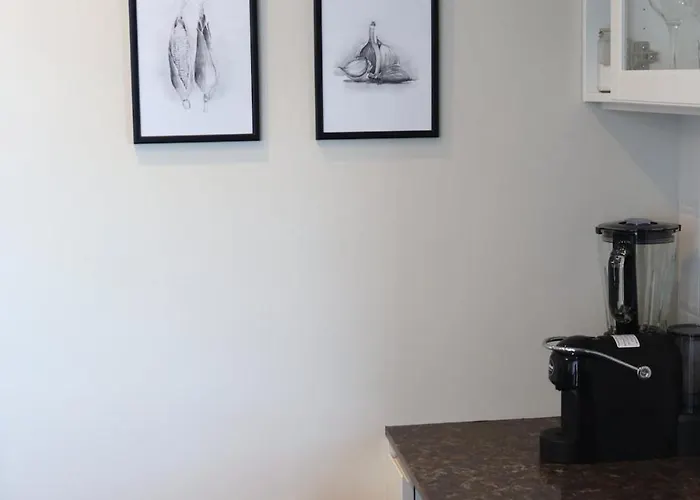 Dobilas Townhouse Near A Quiet