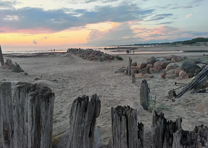 Dobilas Townhouse Near A Quiet *