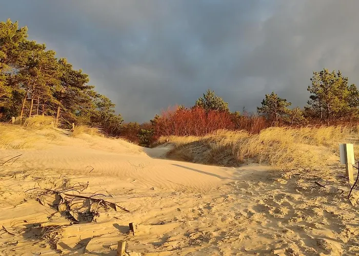 Dobilas Townhouse Near A Quiet Vakantiehuis *