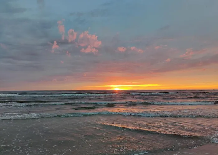 Dobilas Townhouse Near A Quiet * Palanga