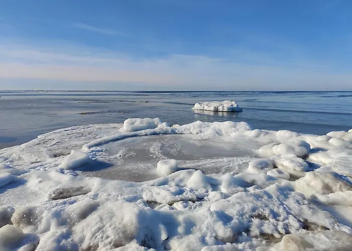 Dobilas Townhouse Near A Quiet Vakantiehuis *