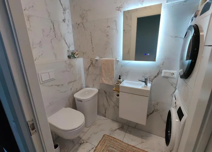 Dobilas Townhouse Near A Quiet Prázdninový dům Palanga