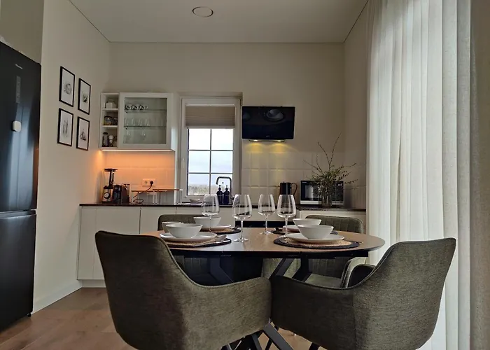 Dobilas Townhouse Near A Quiet Palanga