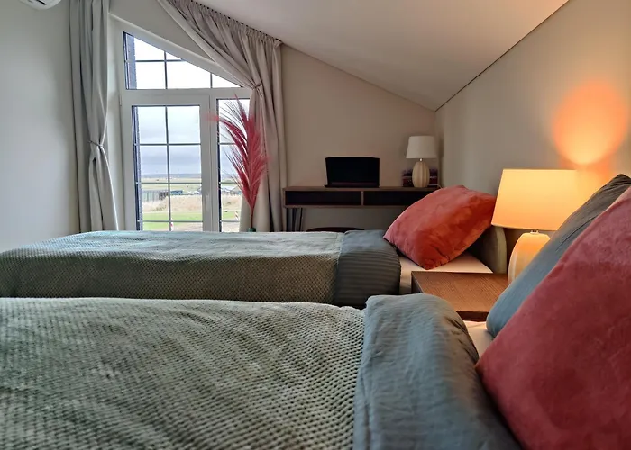 Dobilas Townhouse Near A Quiet Prázdninový dům