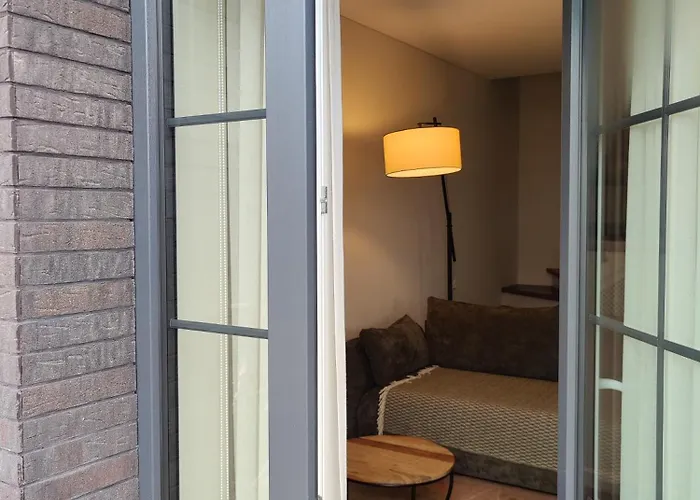 Vakantiehuis Dobilas Townhouse Near A Quiet